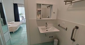 Home G-Camera tripla standard e Bagno